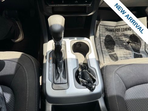 Used 2022 Chevrolet Colorado LT w/ LT Convenience Package AWD/4WD image 27