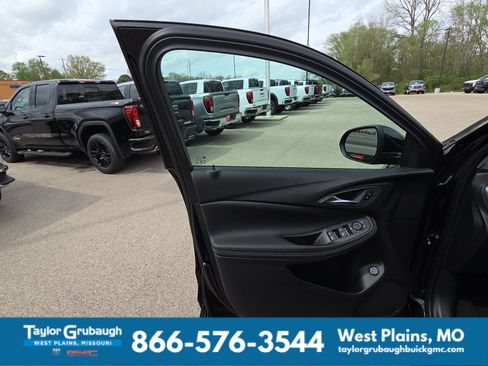 New 2026 Buick Encore GX Preferred w/ Comfort Package FWD image 13