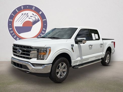 Used 2023 Ford F150 Lariat w/ Trailer Tow Package image 2