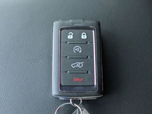 New 2025 Jeep Grand Cherokee Limited w/ Luxury Tech Group II image 33