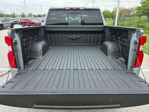 New 2026 Chevrolet Silverado 1500 High Country AWD/4WD image 16