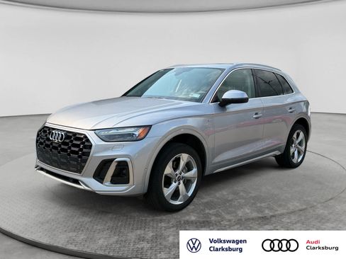 Used 2022 Audi Q5 2.0T Prestige w/ Prestige Package AWD/4WD image 1