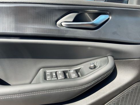 New 2026 Jeep Grand Cherokee L Laredo AWD/4WD image 13