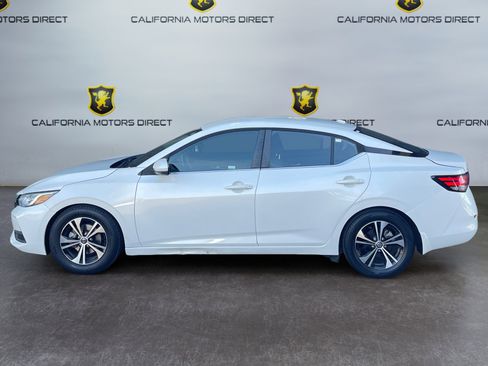 Used 2020 Nissan Sentra SV image 2