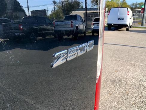 Used 2025 Mercedes-Benz Sprinter 2500 image 10