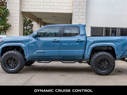 Used 2026 Toyota Tacoma TRD Sport AWD/4WD image 6