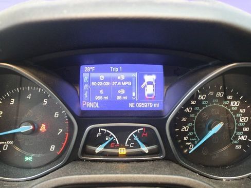 Used 2013 Ford Focus SE image 19