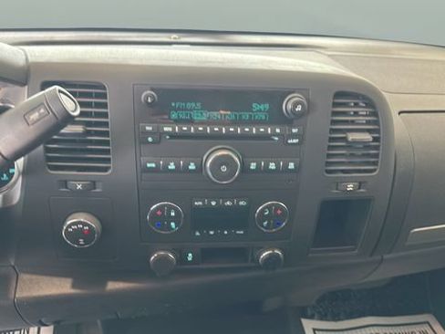 Used 2013 GMC Sierra 1500 SLE w/ Power Tech Package AWD/4WD image 11