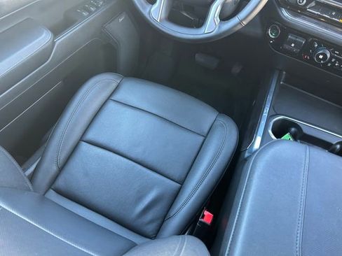 Used 2025 Chevrolet Silverado 2500 LTZ w/ LTZ Premium Package image 14