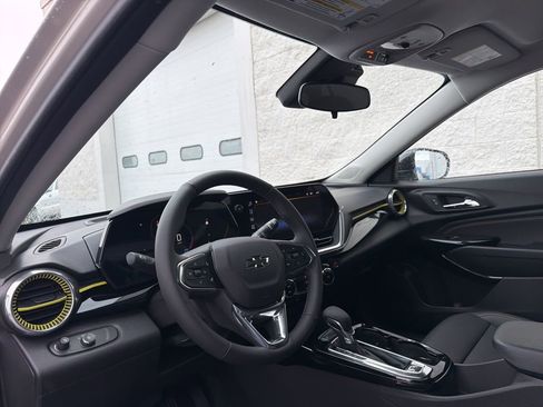 New 2026 Chevrolet Trax ACTIV w/ Driver Confidence Package image 12