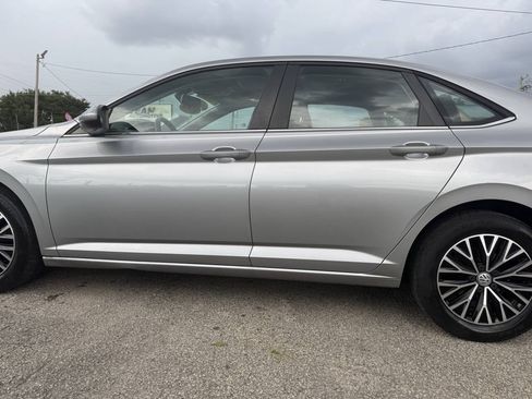 Used 2019 Volkswagen Jetta SE FWD image 8
