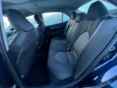 Used 2022 Toyota Camry LE image 23