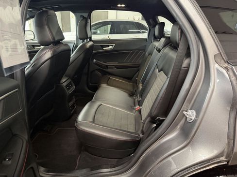 Used 2023 Ford Edge ST-Line w/ Cargo Accessory Package AWD/4WD image 15