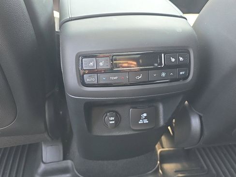 Used 2025 Hyundai Palisade Calligraphy AWD/4WD image 42