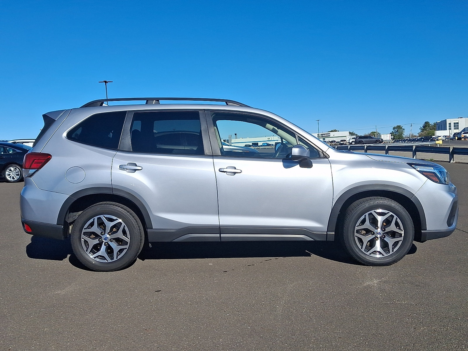 Used 2019 Subaru Forester Premium w/ Popular Package #1 AWD/4WD image 7
