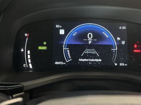 Certified 2025 Toyota Camry SE image 25