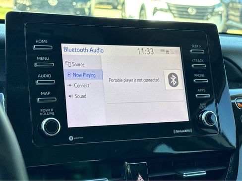 Used 2023 Toyota Camry SE image 6