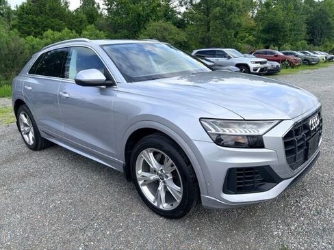 Used 2019 Audi Q8 Prestige AWD/4WD image 3