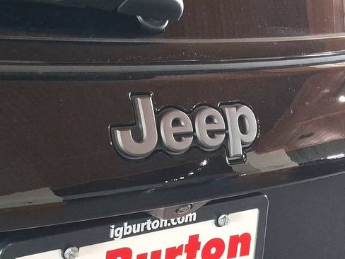 New 2026 Jeep Compass Latitude AWD/4WD image 11