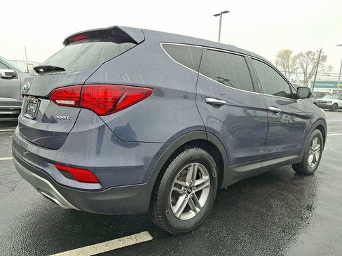 Used 2017 Hyundai Santa Fe Sport image 6