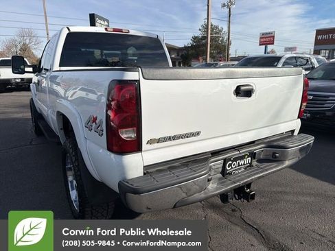 Used 2007 Chevrolet Silverado 2500 LT image 7