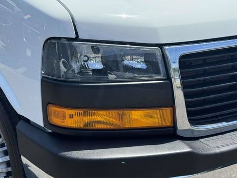 Used 2025 GMC Savana 2500 w/ Driver Convenience Package RWD image 12