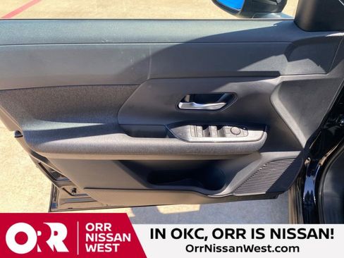 New 2025 Nissan Kicks SV w/ Interior Electronics Package AWD/4WD image 13