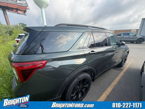 Certified 2023 Ford Explorer ST-Line AWD/4WD image 6