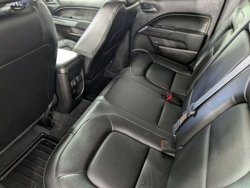 Used 2022 Chevrolet Colorado ZR2 image 23