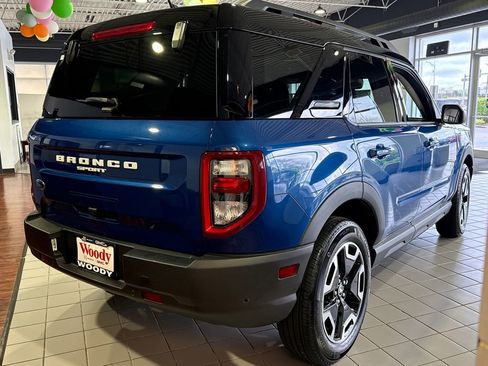 Used 2024 Ford Bronco Sport Outer Banks w/ Tech Package AWD/4WD image 10