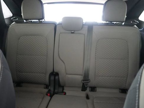 Used 2020 Ford Escape SE FWD image 32
