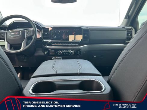 Used 2025 GMC Sierra 1500 Elevation w/ Elevation Premium Package AWD/4WD image 15