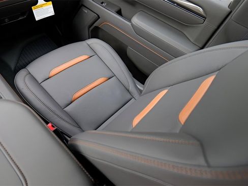 New 2026 GMC Sierra 2500 AT4 w/ AT4 Premium Plus Package image 26