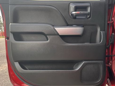 Used 2018 Chevrolet Silverado 1500 LT w/ All Star Edition image 14