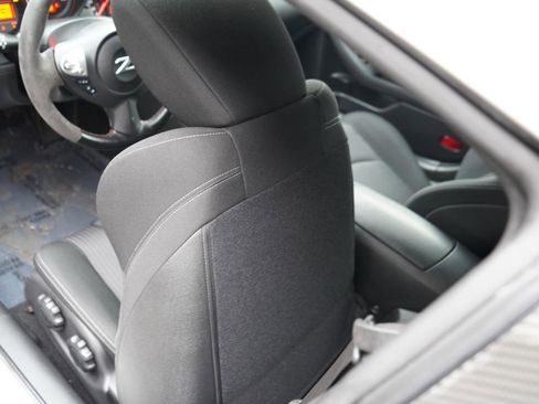 Used 2016 Nissan 370Z Coupe image 43