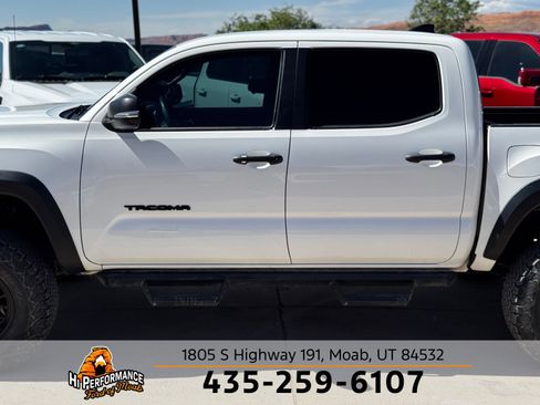 Used 2023 Toyota Tacoma TRD Off-Road AWD/4WD image 11