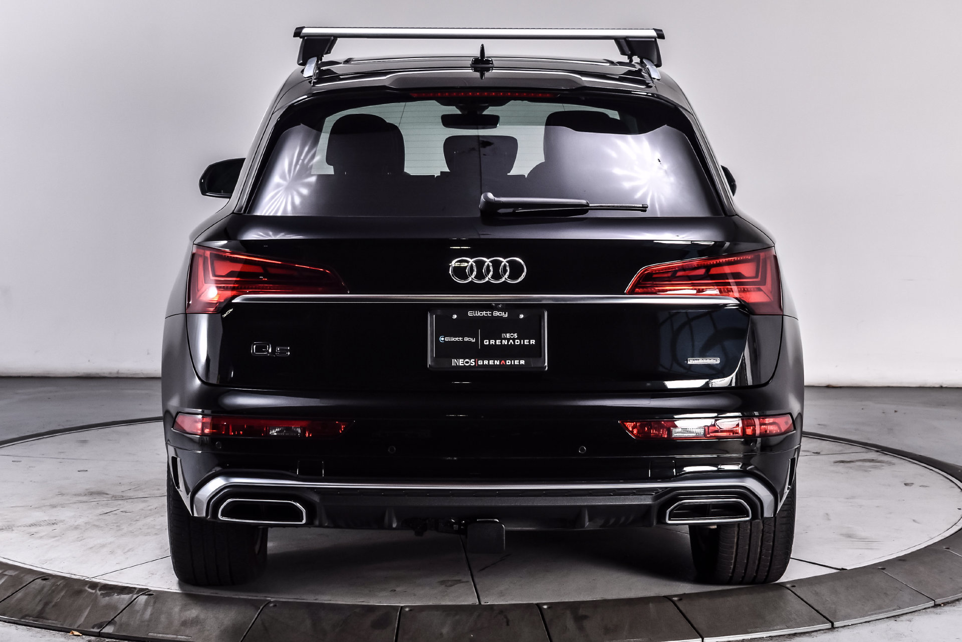 Used 2023 Audi Q5 2.0T Premium Plus w/ Premium Plus Package AWD/4WD image 4