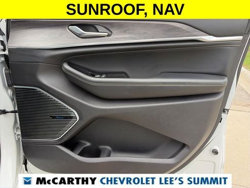 Used 2021 Jeep Grand Cherokee L Overland AWD/4WD image 28