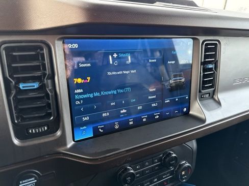 Certified 2021 Ford Bronco Outer Banks image 26