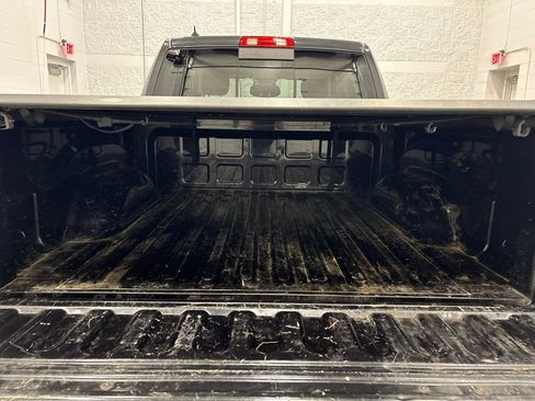 Used 2017 RAM 1500 Big Horn AWD/4WD image 6