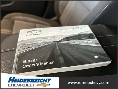 Used 2023 Chevrolet Blazer LT w/ Convenience Package AWD/4WD image 27