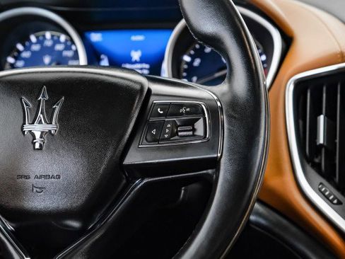 Used 2018 Maserati Ghibli S GranLusso AWD/4WD image 16
