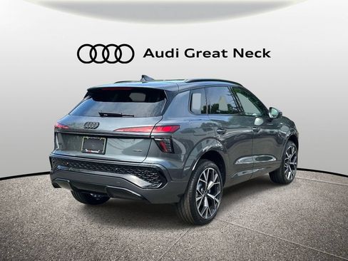 New 2026 Audi Q3 quattro 2.0T AWD/4WD image 8