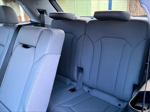 Used 2021 Audi Q7 3.0T Premium Plus w/ Premium Plus Package image 36