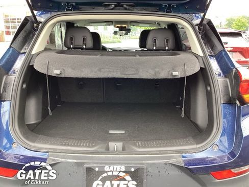 Used 2023 Buick Encore GX Preferred w/ Cold Weather Comfort Package FWD image 12