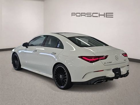 Used 2024 Mercedes-Benz CLA 250 4MATIC image 3