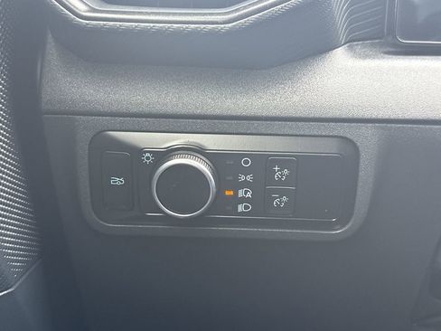 Used 2024 Ford Mustang Coupe image 16