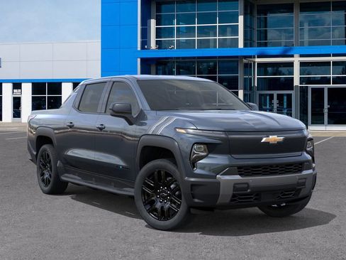 Used 2026 Chevrolet Silverado EV LT w/ LPO, Dark Package Plus image 7