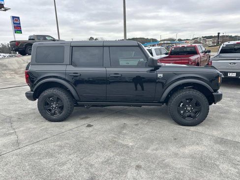 New 2025 Ford Bronco Big Bend w/ Black Diamond Package AWD/4WD image 8