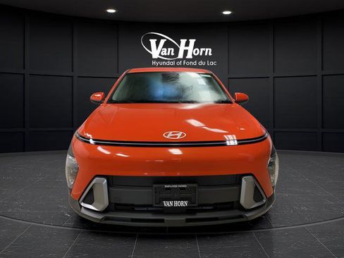 New 2026 Hyundai Kona SE image 9